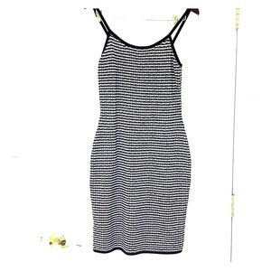 💥DRESS SALE💥 NWOT Adrienne Vittadini Dress in Black and White